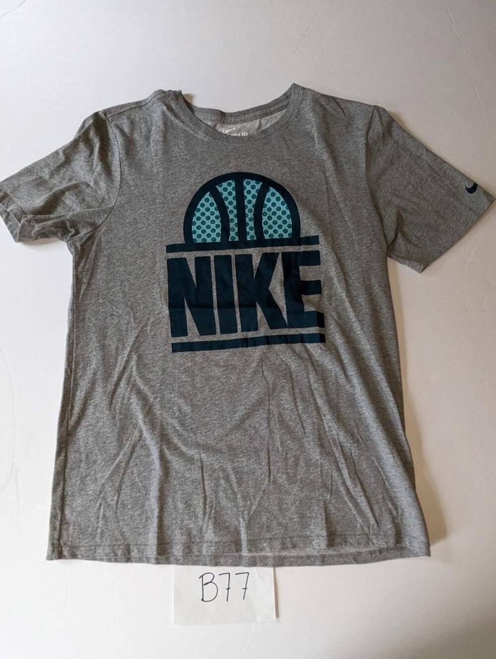 Nike TShirt Size Medium Athletic Cut Dri-Fit Gray -0623B77